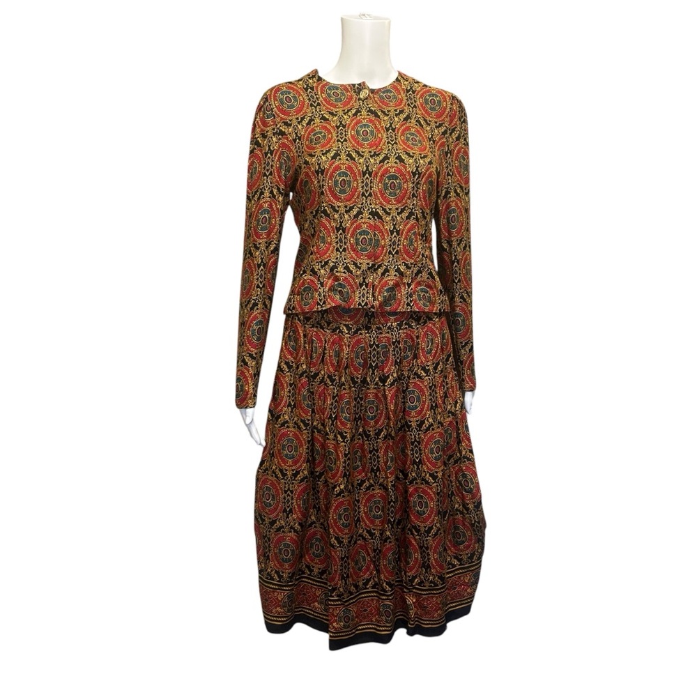 Vintage Maggy London Medallion Print Skirt Suit Set Red Gold Size 4P